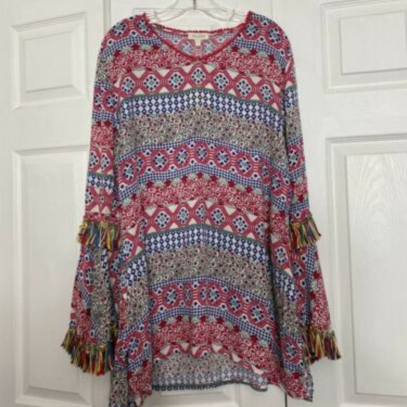 Whats cuter than a Boho Tunic in Plus Size?! - Picture 1 of 8